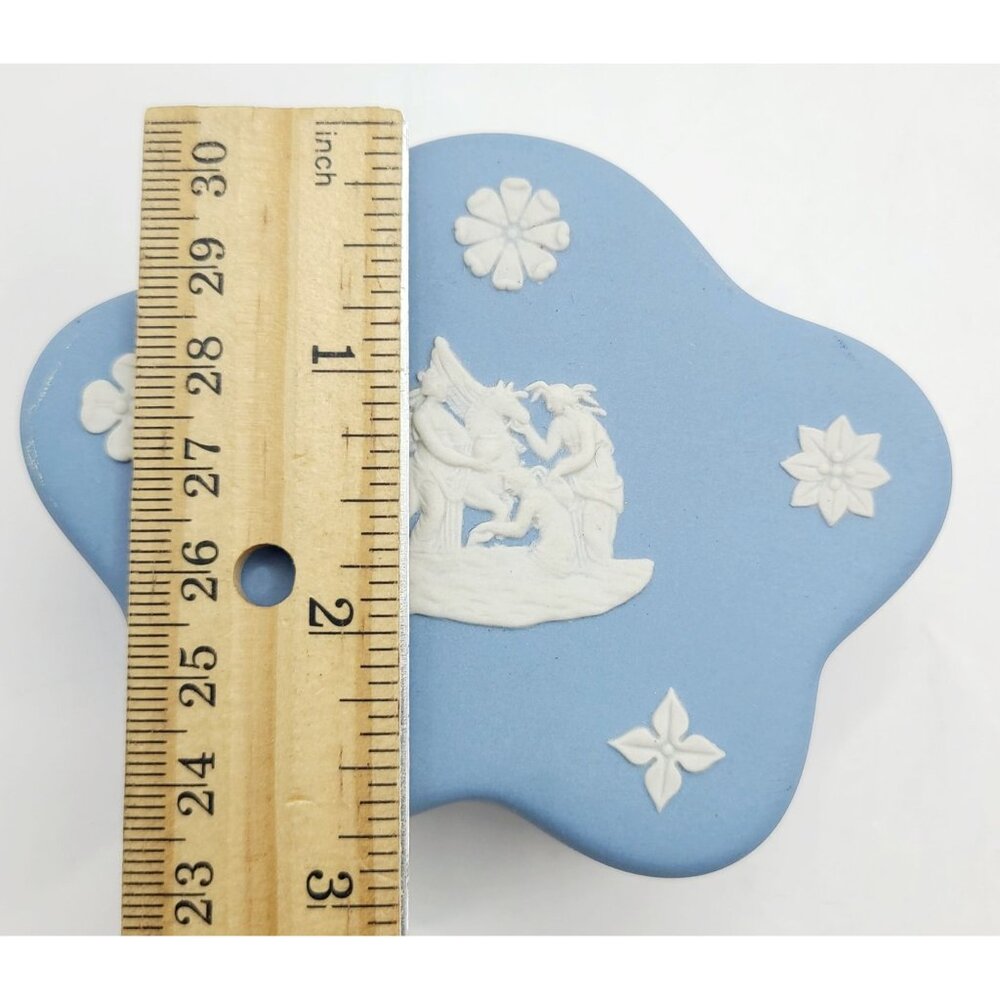 Wedgwood Blue Jasperware Star Vanity Lidded Trinket Box Cameo Bas Relief Pegasus - Picture 9 of 11